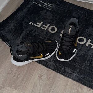 Nike Free 5.0 Black and Gold Women's Shoes